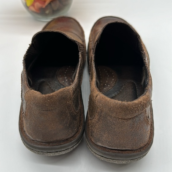 Born Brown Leather Slip On Loafer Size 7.5 MCL6121G - Picture 3 of 7